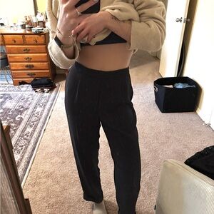 Women's High-Rise Straight Leg Trouser - Black